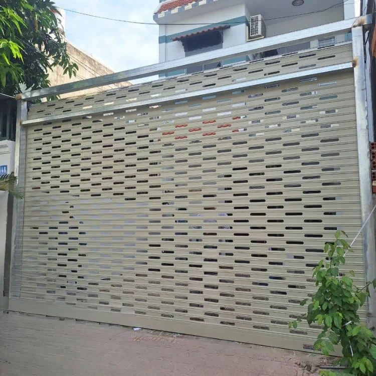 Cửa Cuốn Đức Khe Thoáng Titadoor PM76X | Báo Giá Mới Nhất